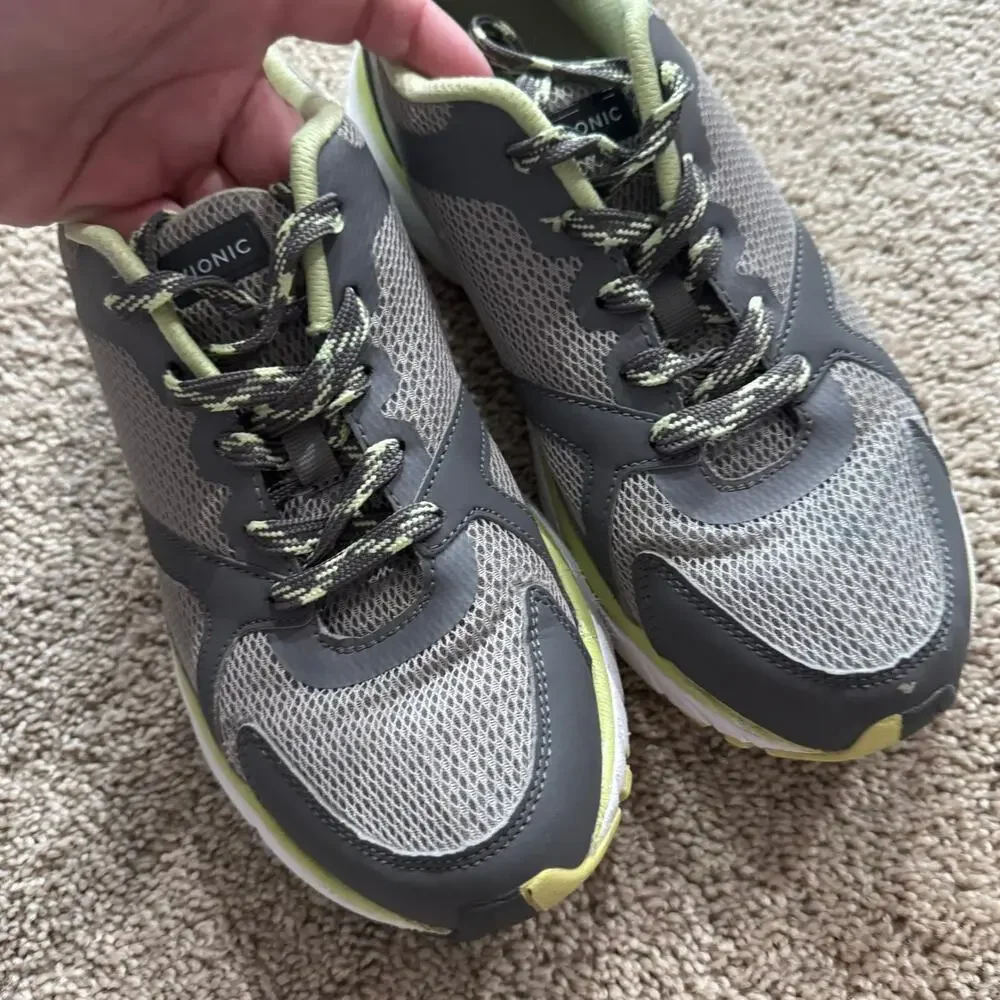 Vionic Tokyo Grey & Light Green Mesh Sneakers Athletic Shoes Women's Size 8.5